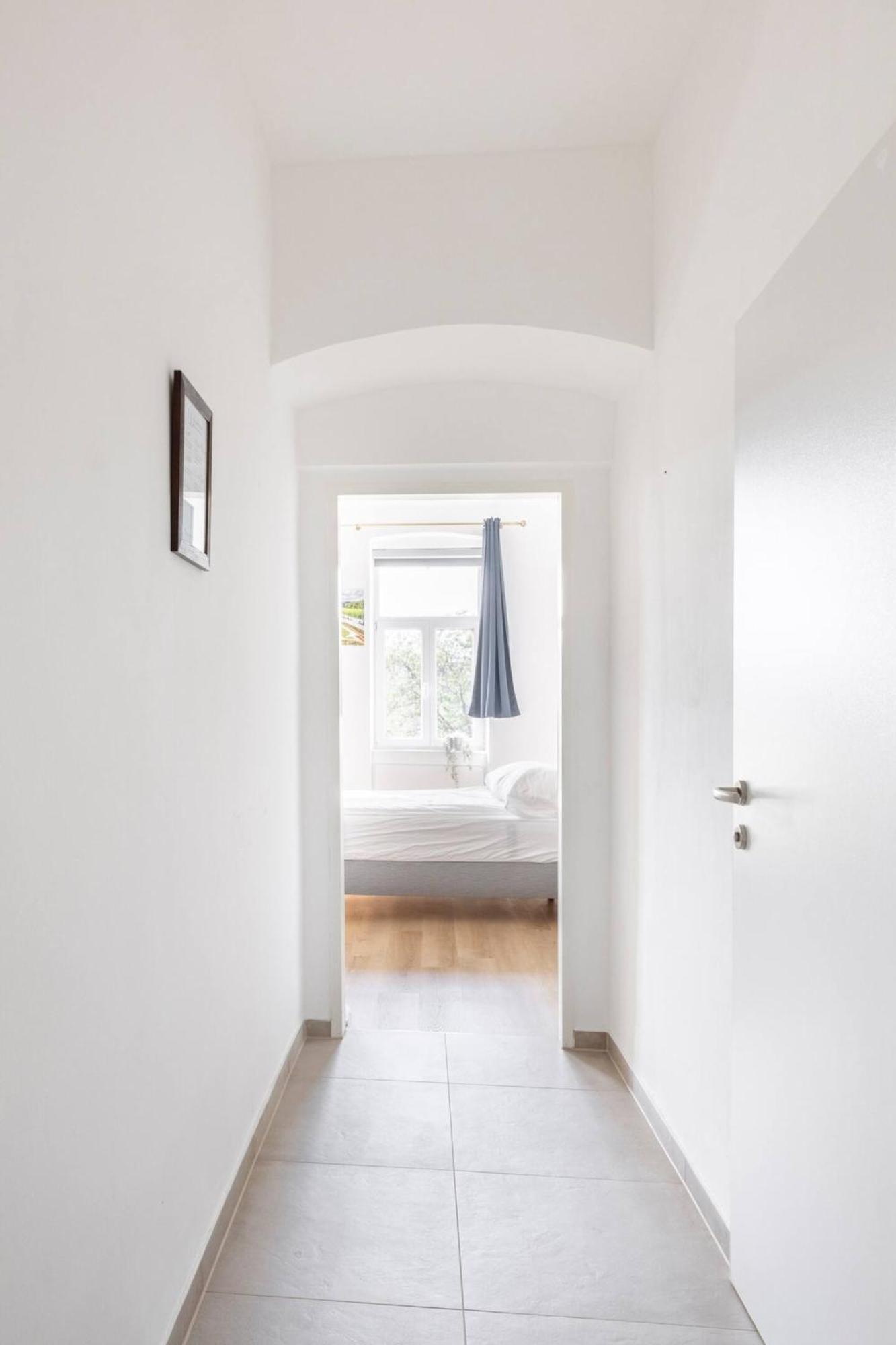 Apartment Near Schoenbrunn & Metro Viyana Dış mekan fotoğraf